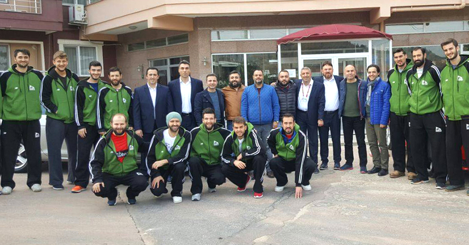 Gemlik Basketbol’a Yan Bakılmıyor