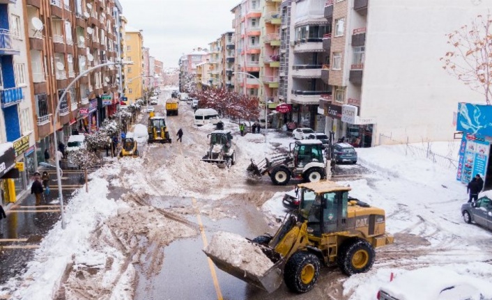 Malatya'da tüm birimler sahada 