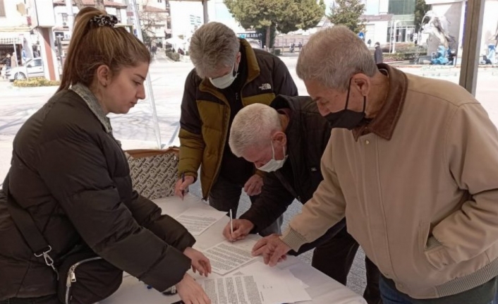 'Körfezime Dokunma' imzaları sürüyor