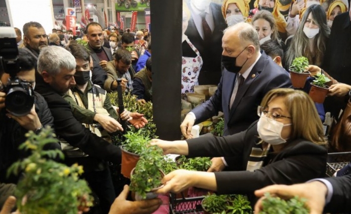 Gaziantep 13'üncü GAPTARIM, Tarım Teknolojileri ve Hayvancılık Fuarı açıldı