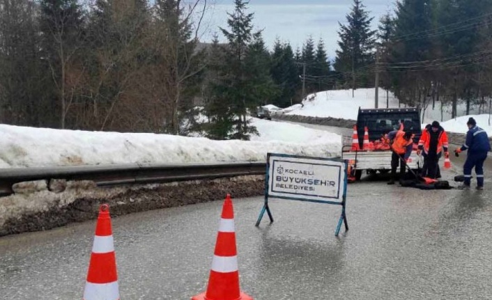 Kartepe zirve yolunda bakım onarım yapıldı