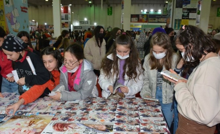 Bursa Kitap Fuarı'nda son üç gün