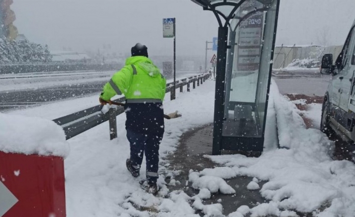 Büyükşehir’den Kocaeli genelinde hummalı çalışma