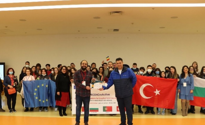 ERASMUS öğrencilerinden Kayseri Bilim Merkezi'ne çıkarma