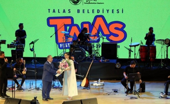 Talas Festivali'ne selam 'Buse'si