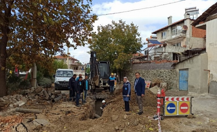 Manisa Kula'da olası taşkınlara öncü müdahale