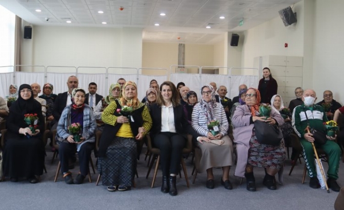 Kocaeli'de İzmit’in çınarlarına anlamlı ziyaret