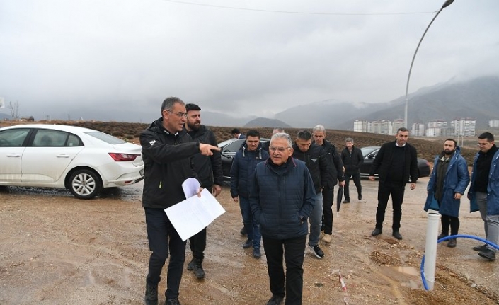 Memduh Büyükkılıç'tan konteyner kente inceleme