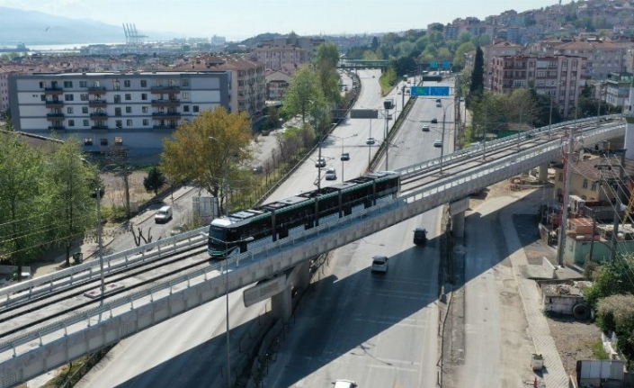 Kuruçeşme tramvayda ücretsiz binişler devam ediyor