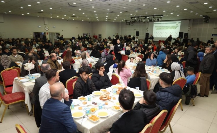 Başkan Büyükakın iftarda Giresunlularla buluştu