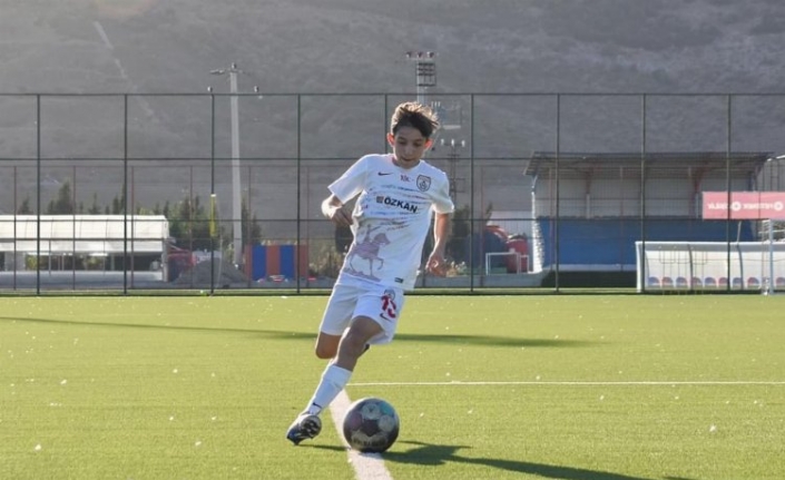 Arif Poyraz, U14 Milli Takımımızın Madrid kampına damga vurdu