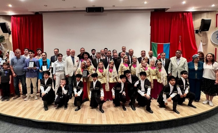 Azerbaycan'ın bağımsızlığına İZAZDER'den özel program