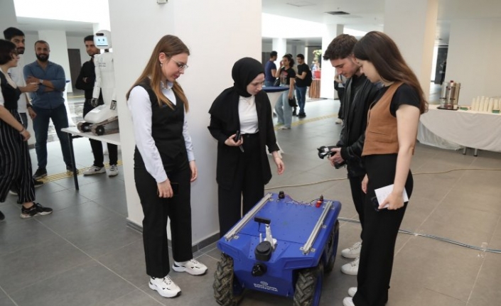 BTÜ'de Robot Günleri gerçekleştirildi