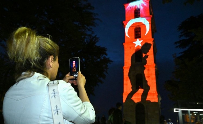 Bursa coşkuyu ruhuna uygun kutladı