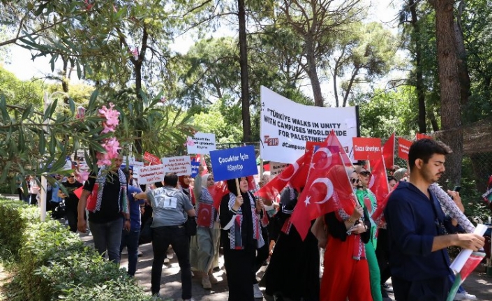 Dokuz Eylül'lü öğrencilerden Filistin dayanışması