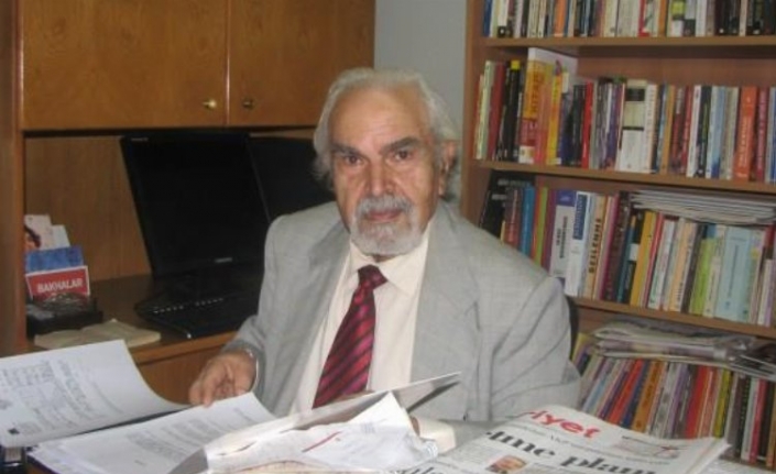 Dr. Erdal Atabek vefat etti