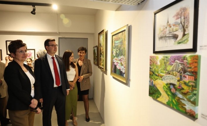 El emeği eserler Nilüfer Sanat Atölyeleri sergisinde izlenime açıldı