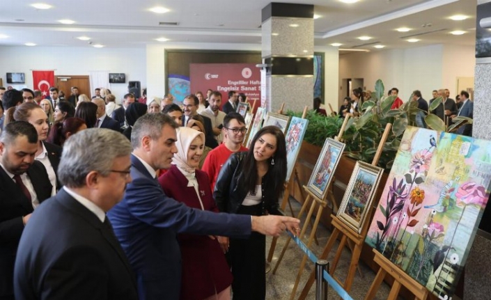 Engelliler Haftası'na TBMM'de sergili başlangıç