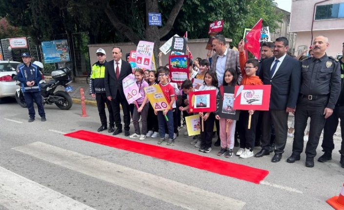 Gölcük'te trafik haftası duyarlılığı