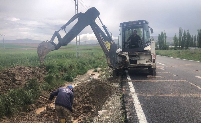 Kayseri Bünyan'da sağanağa karşı önlem