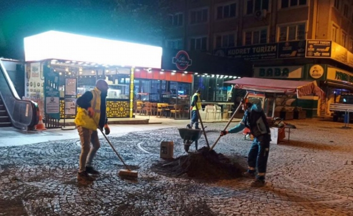 Kocaeli Yol Bakım Timi gece gündüz demeden çalışıyor