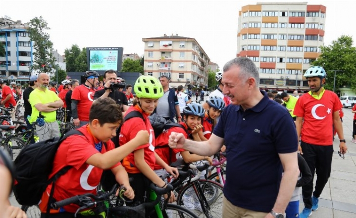 Kocaeli’de pedallar ‘Barış’ için çevrildi