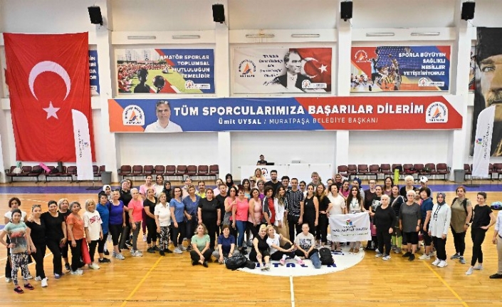 Muratpaşa'da sabah sporu