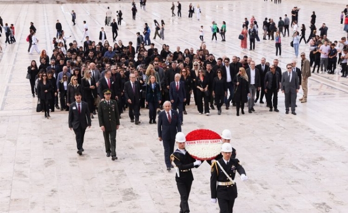 TEV 57'nci yılında Ata'nın huzurunda