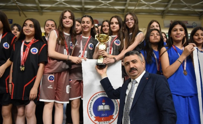 Yıldırım'da Okul Sporları İlçe Şenlikleri tamamlandı