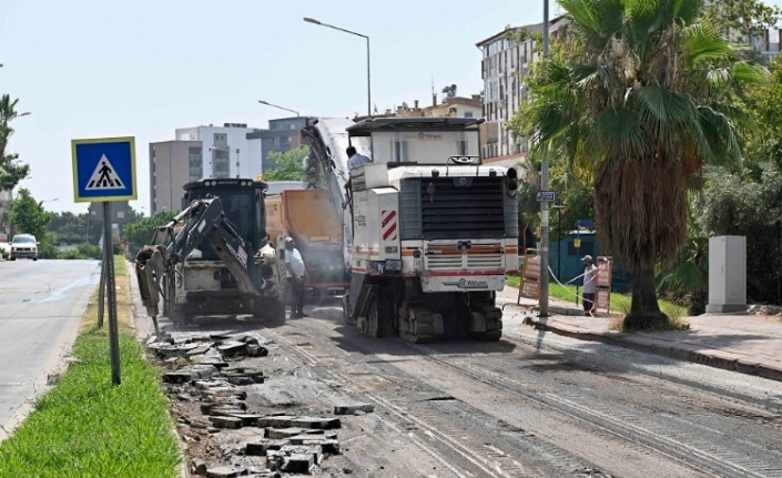 Antalya Muratpaşa'da sıfır asfalt