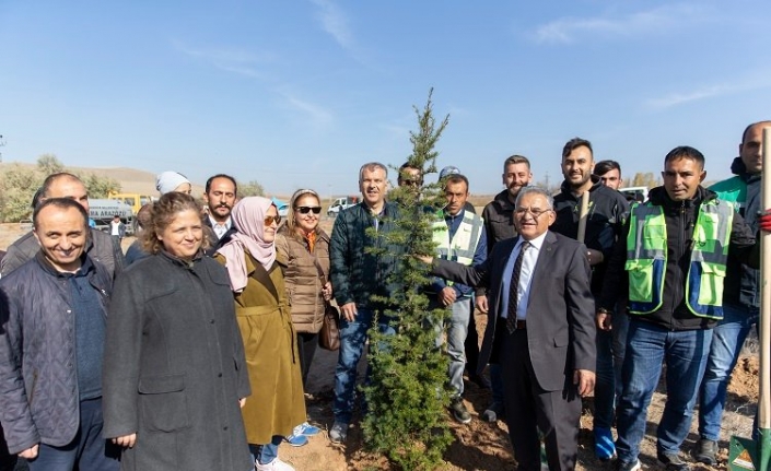 Başkan Büyükkılıç: “İkinci evimiz çevremiz”