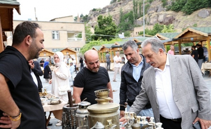 Kayseri Talas'ta Antika Pazarı heyecanı