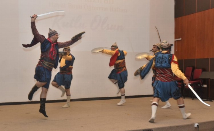 Yenişehir’de Hayat Boyu Öğrenme Haftası kutlandı