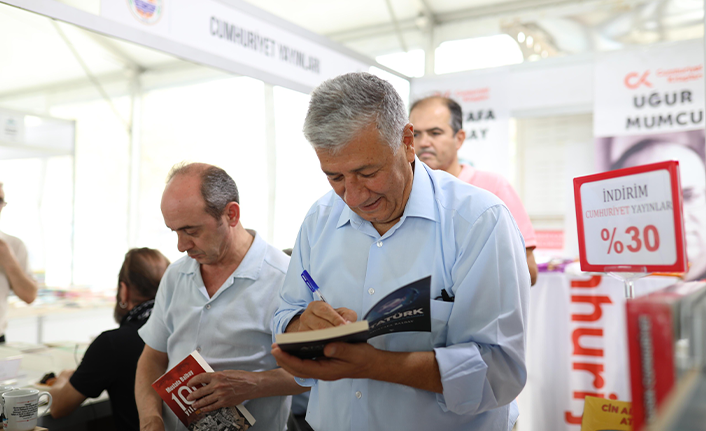 Kitap Limanı on binlerce ziyaretçi ağırladı