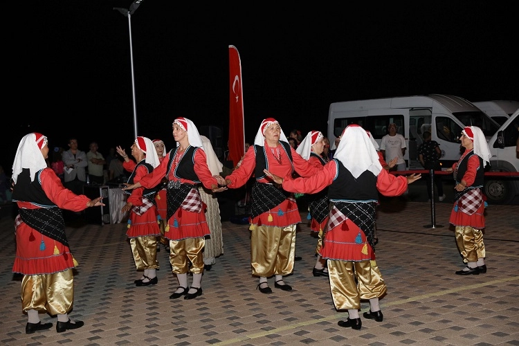 Tirilye 102’nci kurtuluş yılını kutladı