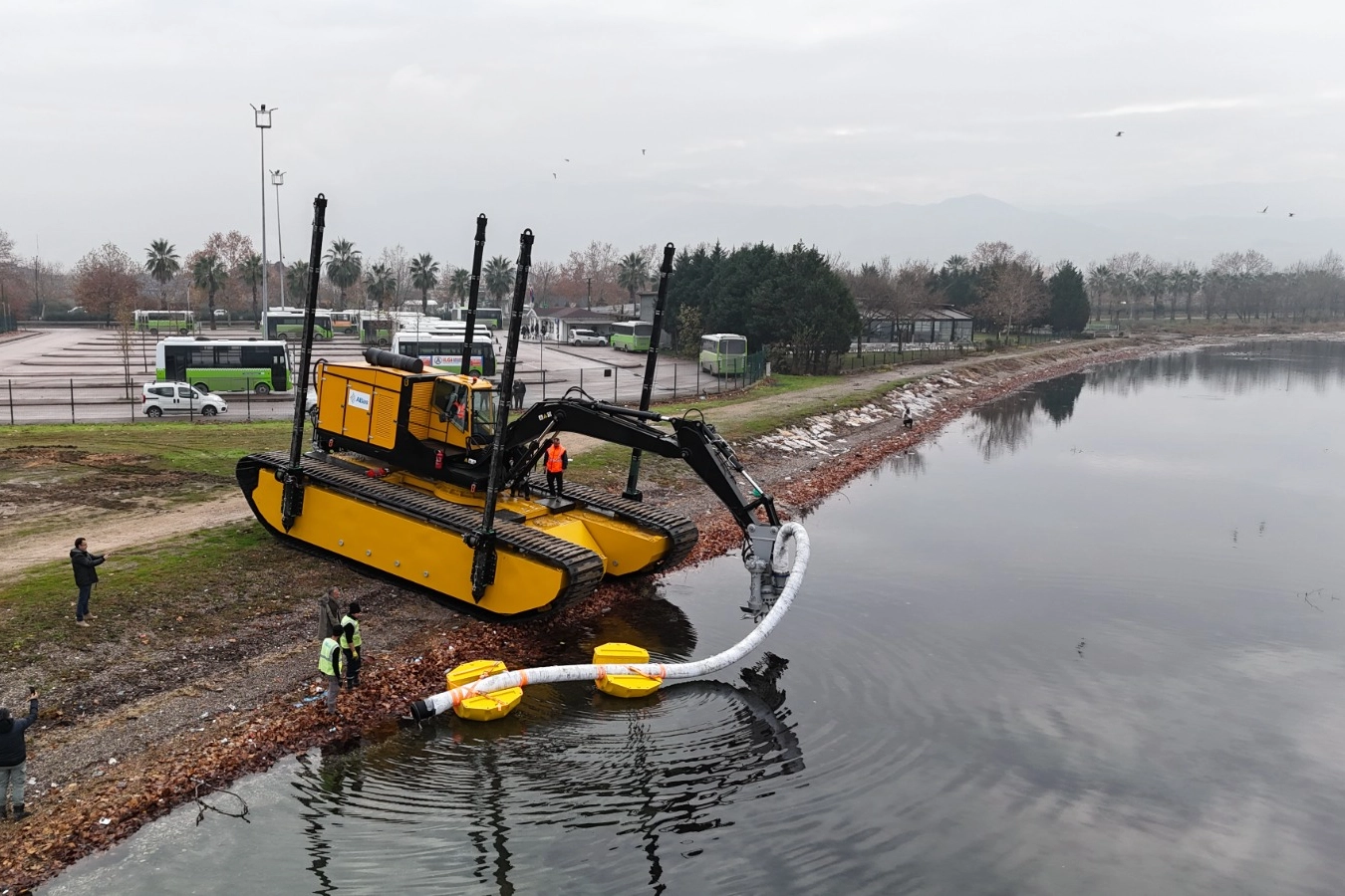 Kocaeli'nde Körfez temizliğine güç takviyesi